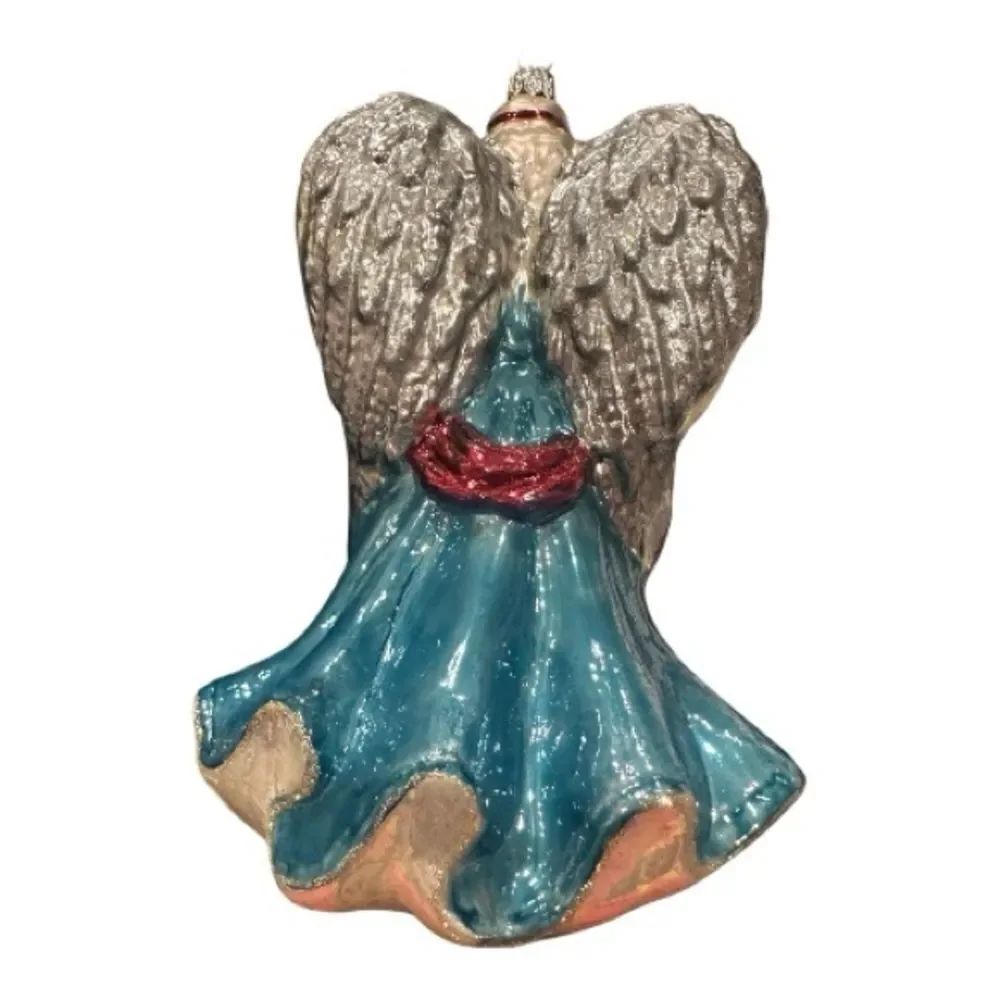 Southern Living box winged gown